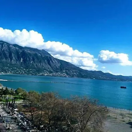 Hotel Pharae Palace