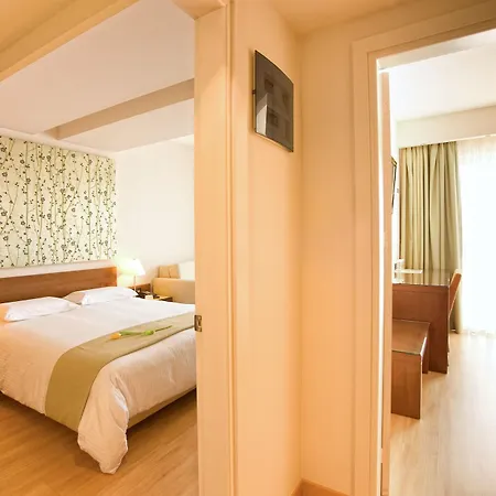 Pharae Palace 4* Kalamata