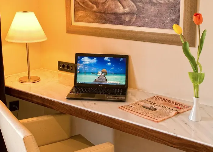 Отель Pharae Palace