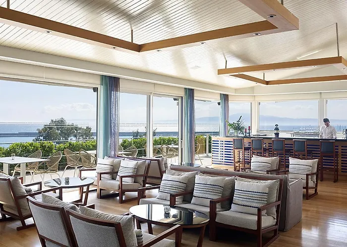 Pharae Palace Отель